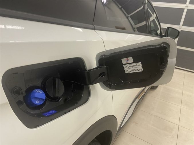 Peugeot 5008, Peugeot 5008 1,5   ALLURE PACK 130k EAT8, barva bílá