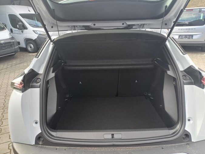 Peugeot 2008, Peugeot 2008 BUSINESS Hybrid 110 e-DCS6, barva bílá