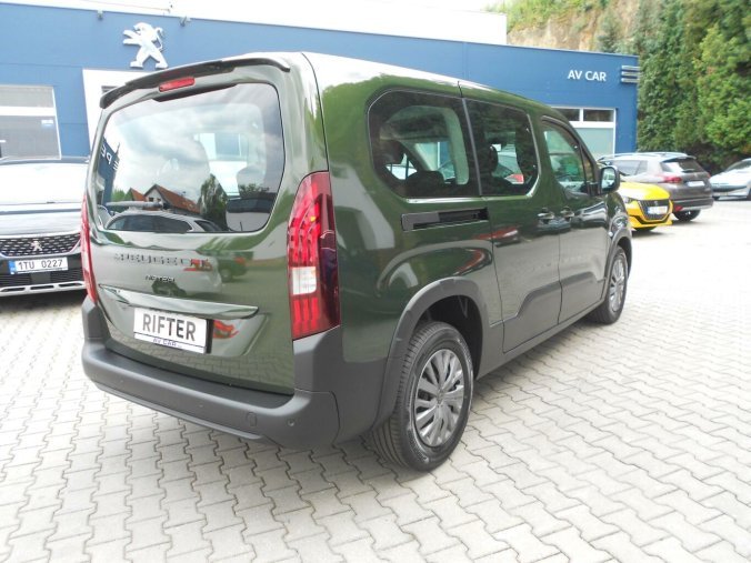 Peugeot Rifter, Peugeot Rifter LONG ALLURE BlueHDi 100 S&S MA, barva zelená
