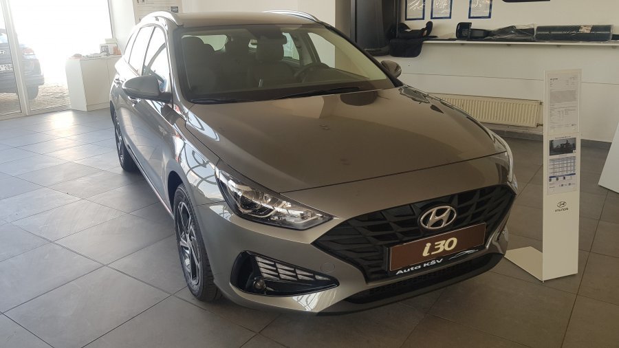 Hyundai i30, 1,5i CVVT 81 kW (95 NAT) 6 st. man, barva šedá