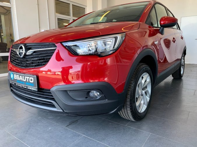 Opel Crossland X, SMILE 1,2 Turbo Automat + ZP, barva vínová