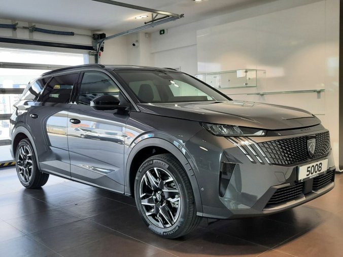 Peugeot 5008, Peugeot 5008 ALLURE Hybrid 136 e-DCS6, barva šedá