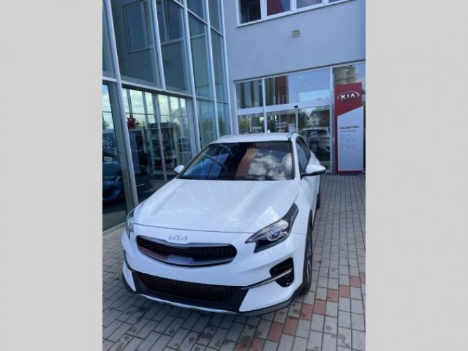 Kia XCeed, 1.5 T-GDi GPF Exclusive, barva bílá