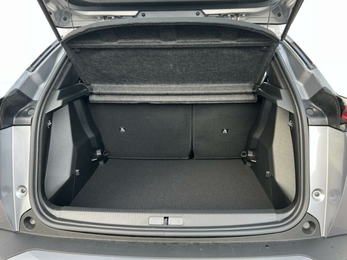 Peugeot 2008, Peugeot 2008 STYLE S&S MAN6 1.2 PureTech, barva šedá