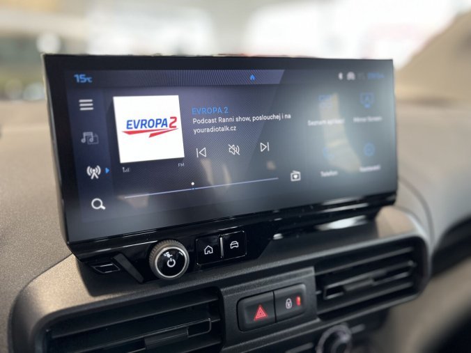 Peugeot Rifter, Peugeot Rifter LONG ALLURE 7 míst BlueHDi 130k, barva zelená