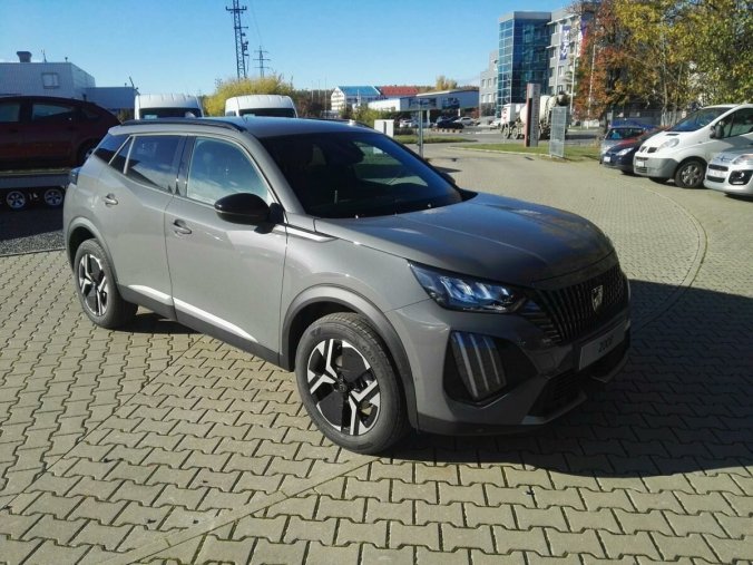 Peugeot 2008, Peugeot 2008 ALLURE 1.2 130k AUT8 2x kamera, barva šedá