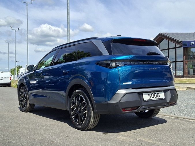 Peugeot 5008, Peugeot 5008 GT - SUMMER BLUE 145 e-DCS6, barva modrá