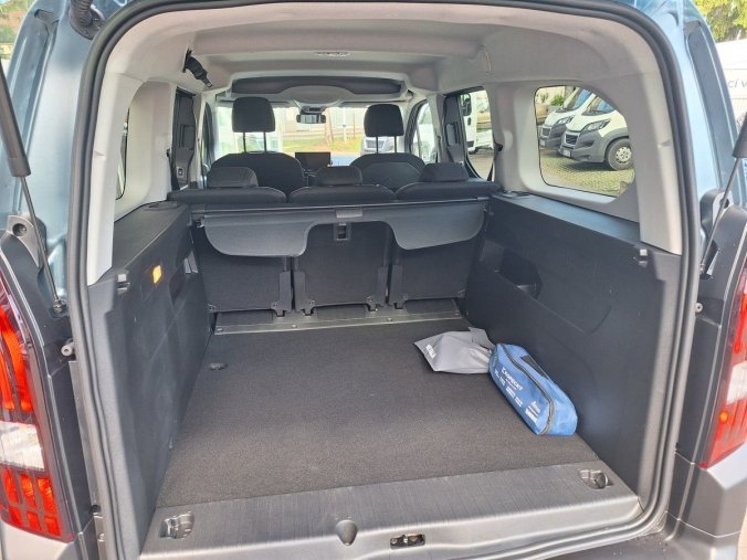 Peugeot Rifter, Peugeot Rifter LONG GT 1.5 BHDi 130k EAT8, barva modrá