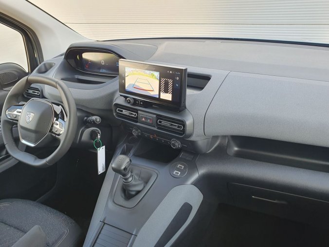 Peugeot Rifter, Peugeot Rifter ALLURE PT 110k MAN6, barva modrá