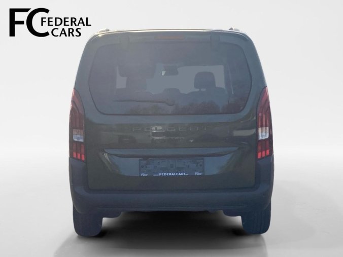 Peugeot Rifter, Peugeot Rifter LONG ALLURE BlueHDi 130 MAN6, barva zelená