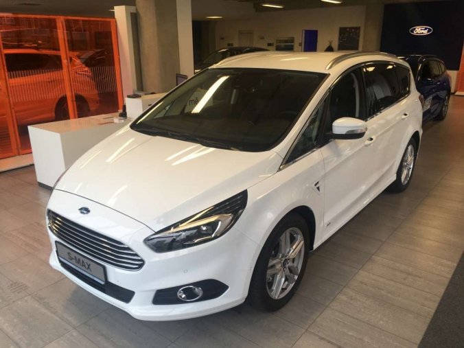 Ford S-MAX, Titanium, 5dveřová, 2.0 EcoBlue 140 kW/190 k, 8st. automatická, 4WD, barva bílá