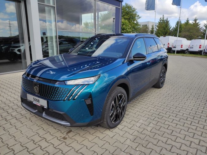 Peugeot 5008, Peugeot 5008 GT Hybrid 145 e-AUT6, barva modrá