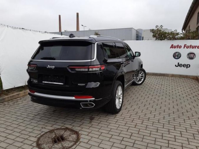 Jeep Grand Cherokee, L 5,7 V8 Summit 7 míst, barva černá