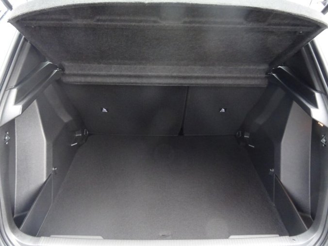 Peugeot 2008, Peugeot 2008 STYLE PureTech 100k S&S MAN6, barva bílá