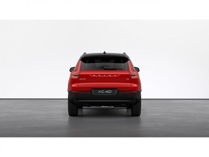 Volvo XC40, SUV, R-Design T2 FWD, barva červená