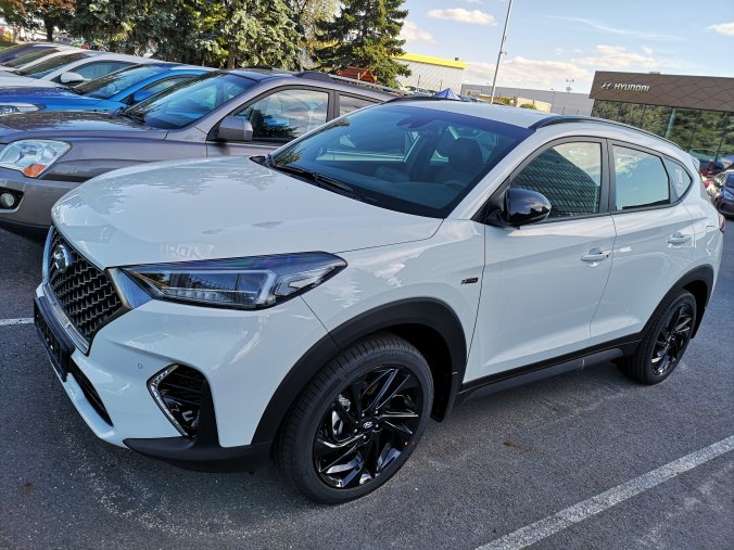 Hyundai Tucson, 1,6 CRDi 100 kW (diesel) 6 st. man, barva bílá