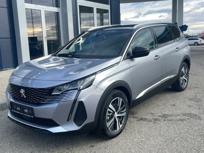 Peugeot 5008, Peugeot 5008 Allure Pack 1,5 BlueHdi EAT8, barva stříbrná