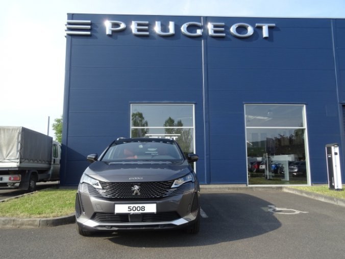 Peugeot 5008, GT 1.5BHDi 130kEAT8 červ.kůže, barva šedá