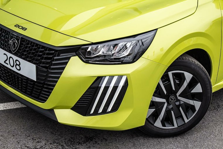 Peugeot 208, Peugeot 208 1,2 ACTIVE PureTech 75 S&S MAN, barva žlutá