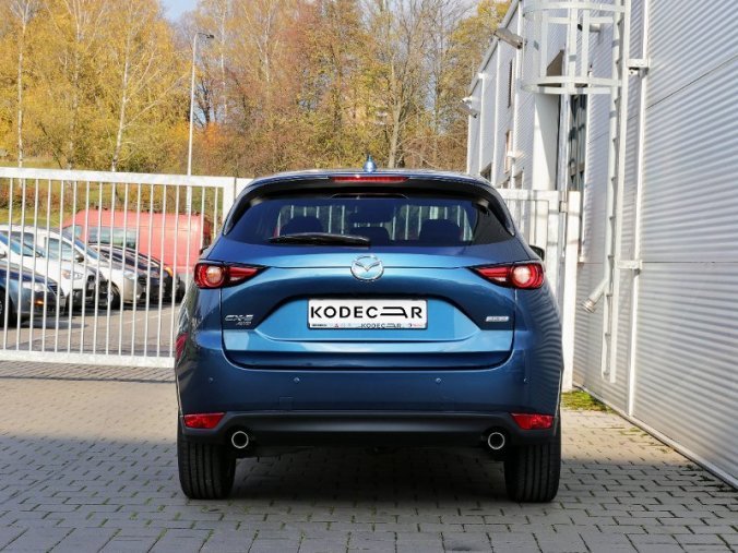 Mazda CX-5, 2,0 Skyactiv-G 165k/121kW MAN, barva modrá