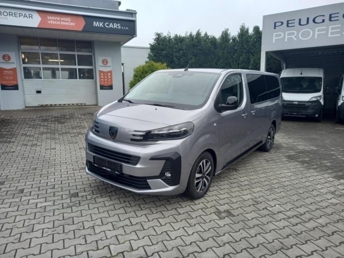 Peugeot Traveller, Peugeot Traveller Active L3 2.2 BlueHDi 150 man, barva šedá