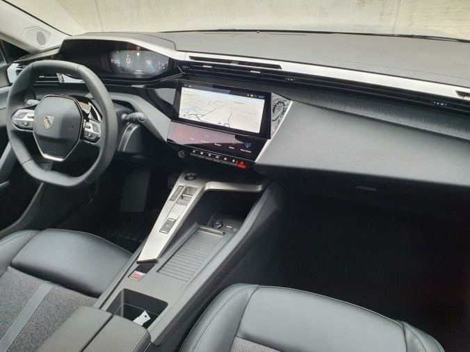 Peugeot 308, Peugeot 308 SW ALLURE BlueHDi 130 S&S EAT8, barva bílá