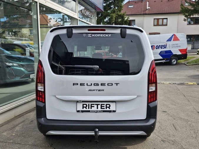 Peugeot Rifter, Peugeot Rifter LONG GT 1.5 BHDi 130k EAT8, barva bílá