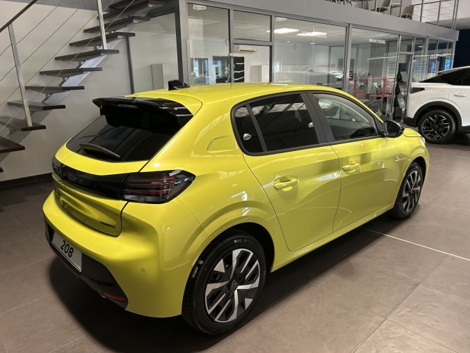 Peugeot 208, Peugeot 208 BUSINESS Turbo 100 S&S MAN6, barva žlutá