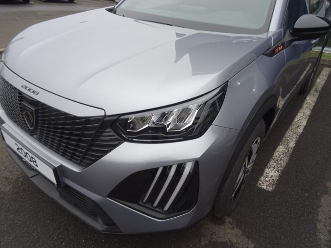 Peugeot 2008, Peugeot 2008 STYLE PureTech 100k MAN6, barva šedá