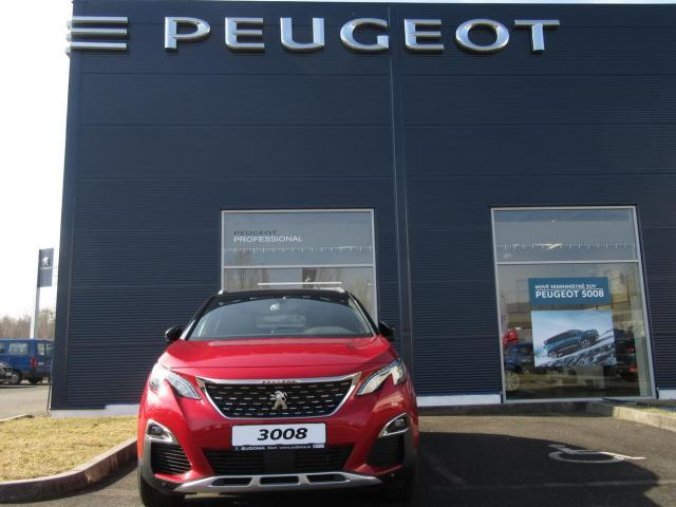 Peugeot 3008, GT LINE 1,6 THP 165 EAT6, barva červená