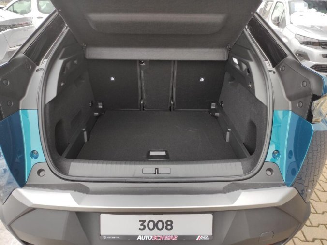 Peugeot 3008, Peugeot 3008 GT 1.2 HY 145k AUT 6, barva modrá