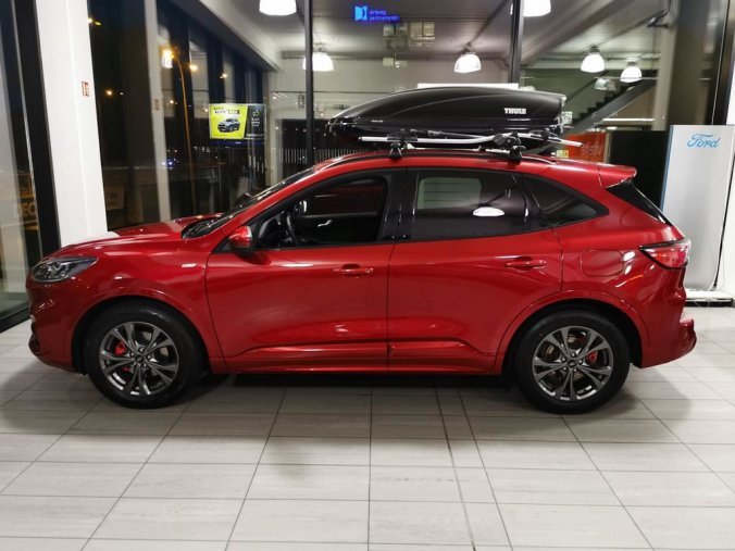 Ford Kuga, ST-Line, 5dveřová, 1.5 EcoBlue 88 kW/120 k, 8st. automatická, barva červená