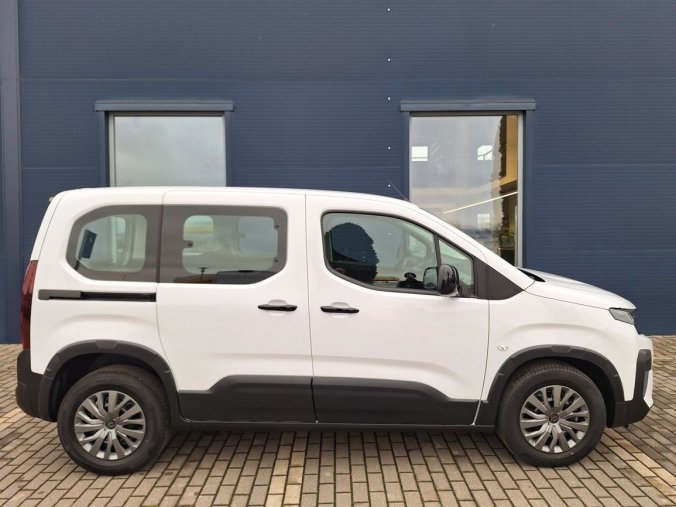 Peugeot Rifter, Peugeot Rifter ALLURE PT 110  M6, barva bílá