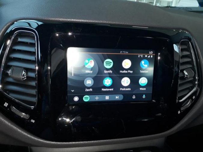 Jeep Compass, 1.3 130 PS BLACK nový model !, barva červená
