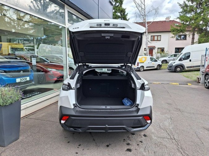 Peugeot 408, Peugeot 408 ALLURE Hybrid 145 e-DCS6, barva bílá