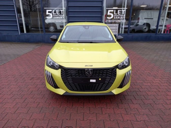 Peugeot 208, Peugeot 208 Style PureTech 1.2 7 let zár., barva zelená