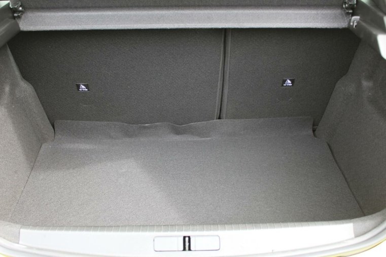 Peugeot 208, Peugeot 208 ACTIVE PureTech 75 S&S MAN5, barva bílá