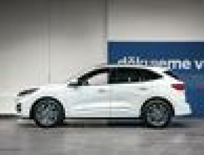Ford Kuga, 1.5 EcoBoost, barva bílá