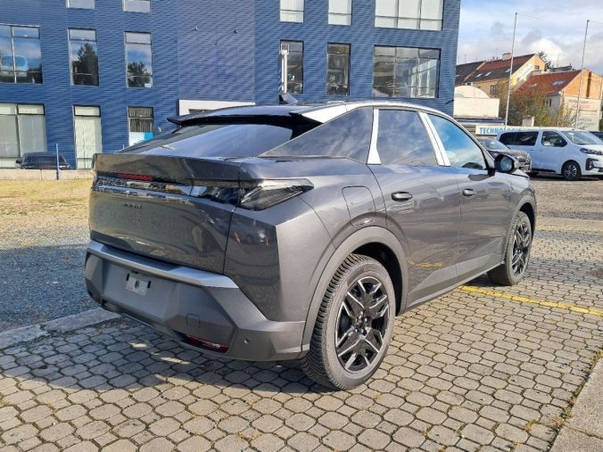 Peugeot 3008, Peugeot 3008 3008 GT Hybrid 145 e-DCS6, barva šedá