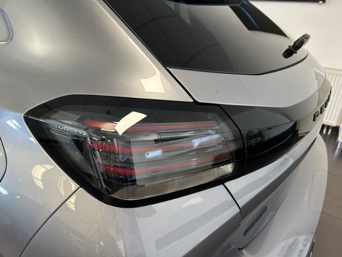 Peugeot 208, Peugeot 208 ALLURE PureTech 100 S&S MAN6, barva šedá