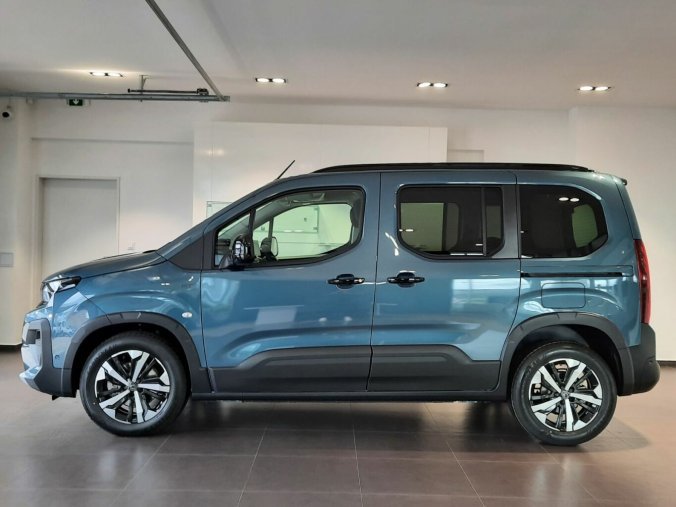 Peugeot Rifter, Peugeot Rifter GT BHDi 130k EAT8, barva modrá