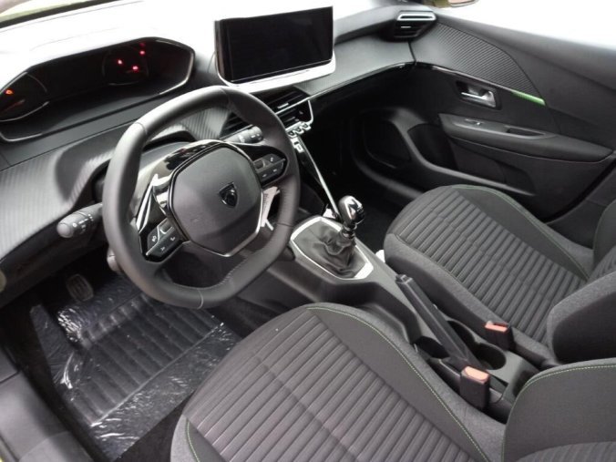 Peugeot 208, Peugeot 208 STYLE Turbo 100 MAN6, barva zelená