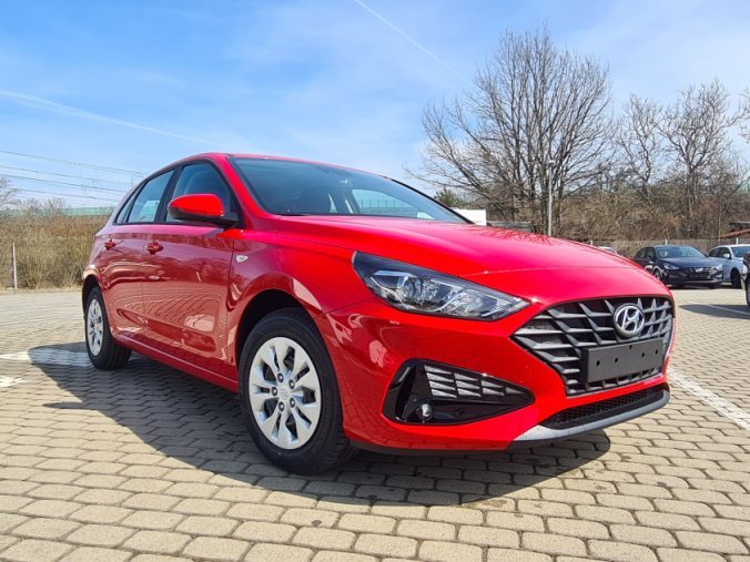 Hyundai i30, 1,5i 81 kW MT, barva bílá