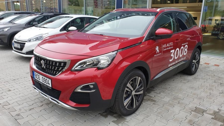 Peugeot 3008, 1.5 HDi 130k, Allure, bezklíč., barva červená