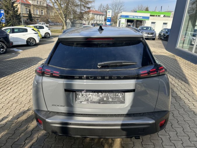 Peugeot 2008, Peugeot 2008 ALLURE PureTech 100 MAN6, barva šedá