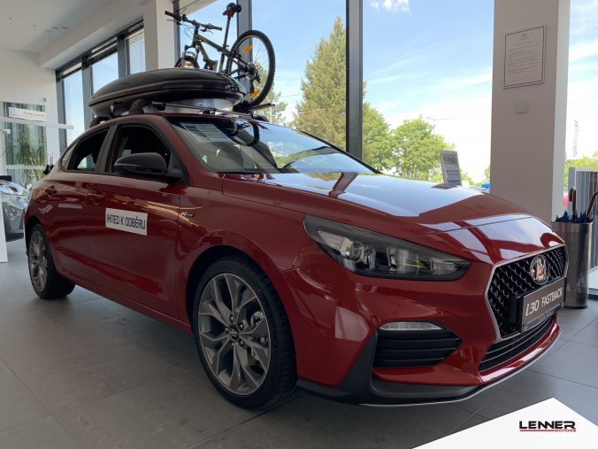 Hyundai i30, 1,4 T-GDI 103 kW (95 NAT) 7 st. DCT, barva červená