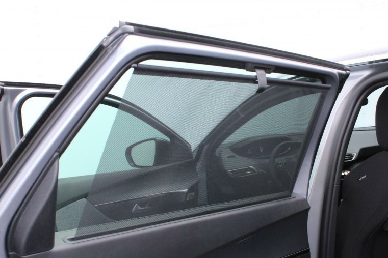 Peugeot 5008, Peugeot 5008 ACTIVE PACK 1.2 automat 130k, barva modrá
