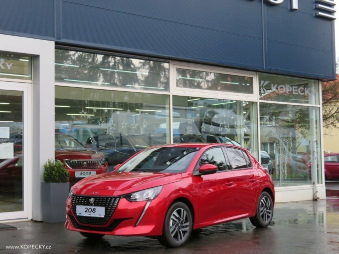 Peugeot 208, ALLURE 1.2 PureTech 100 MAN6, barva červená
