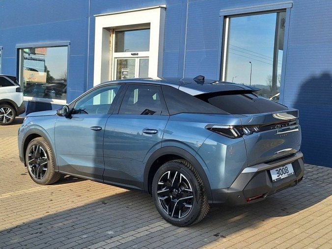 Peugeot 3008, Peugeot 3008 ALLURE Hybrid 136 e-DCS6, barva modrá