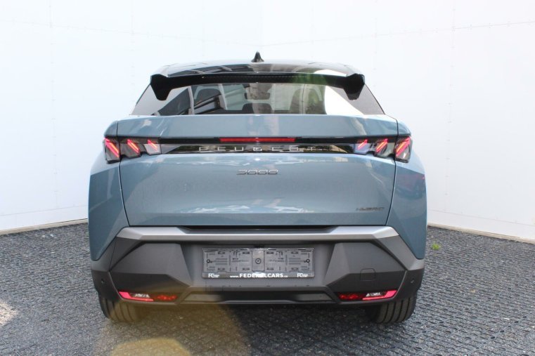Peugeot 3008, Peugeot 3008 GT Hybrid 145k e-DCS6, barva modrá